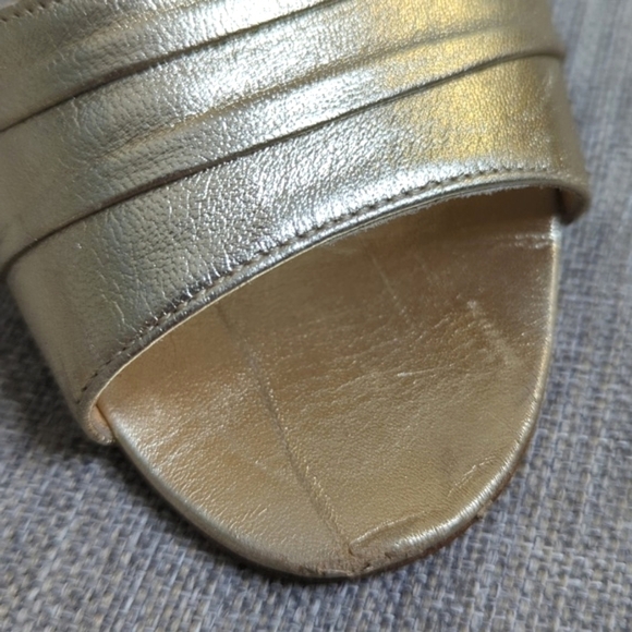 Kate Spade Soft Gold Leather Lightweight Slingback Sandals Size 8.5 - Picture 9 of 16